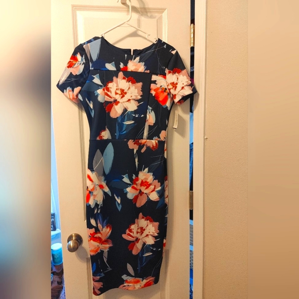 Alexia Admor Navy floral scuba midi sheath dress